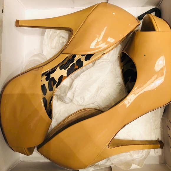 Jessica Simpson Shoes - JESSICA SIMPSON Acadia Open Toe Cognac Heels 8.5M